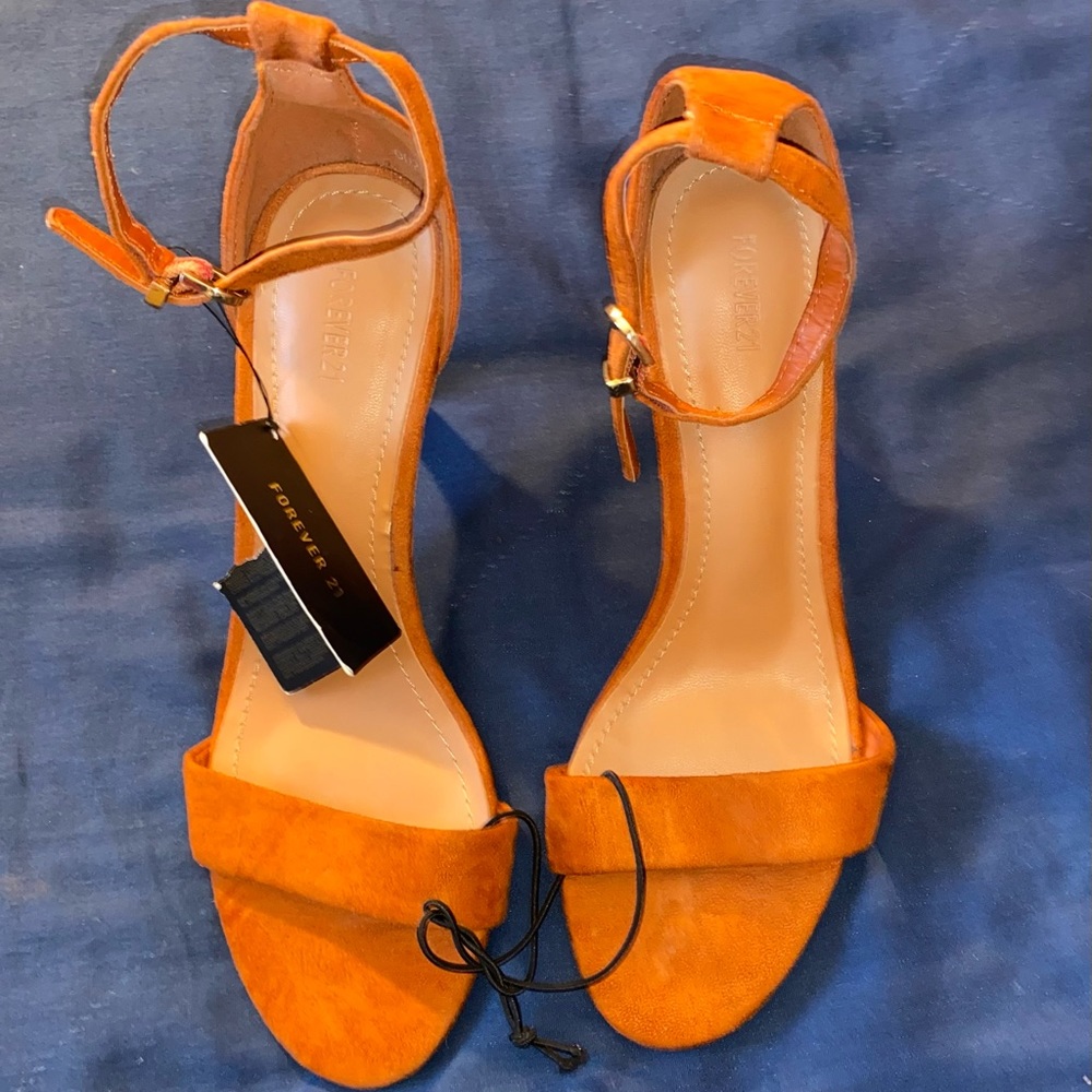 Brand New With Tags Forever 21 Rust Color Heels With Open Toe And Ankle Straps